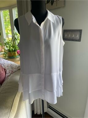 Simply Vera Vera Wang White Sleeveless Tiered Chiffon Blouse NWOT